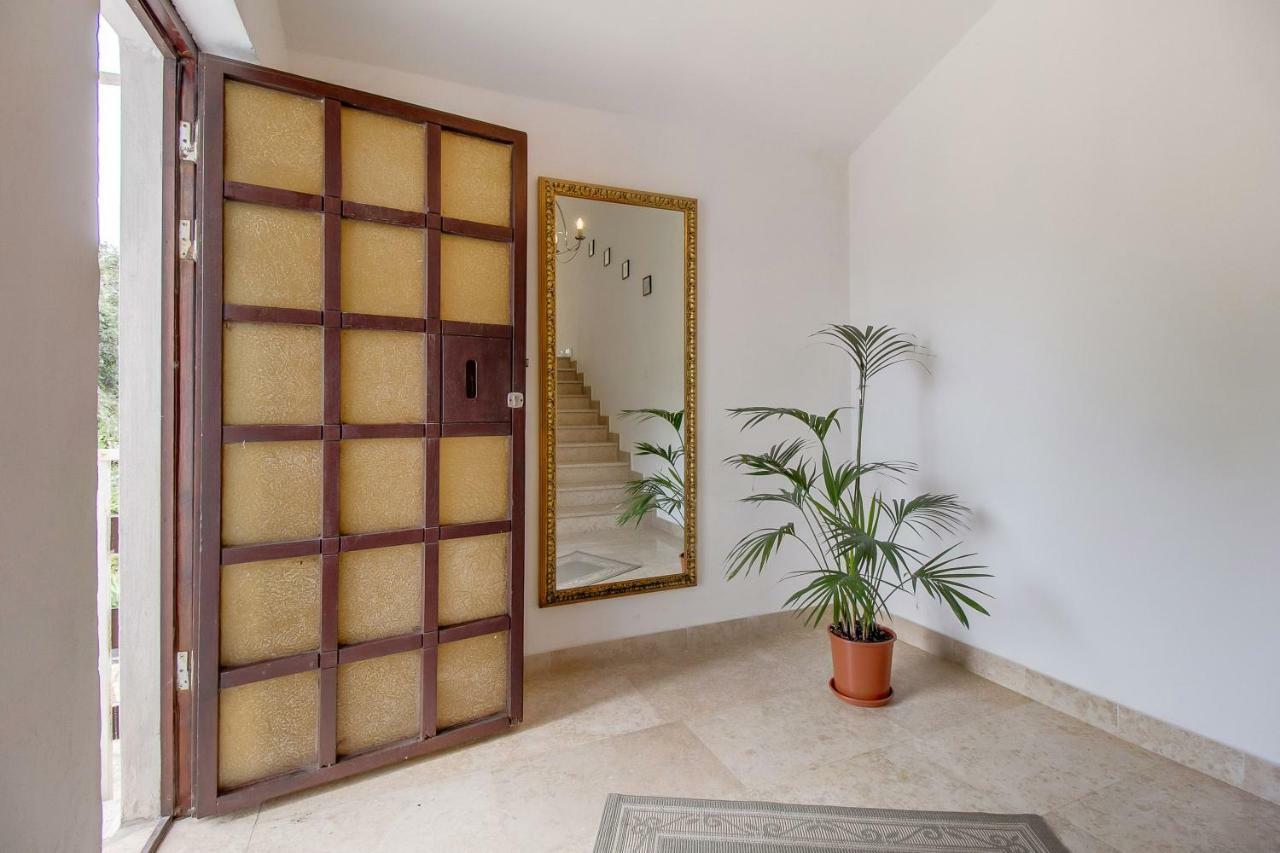 Apartments Mirella Mali Lošinj Eksteriør bilde